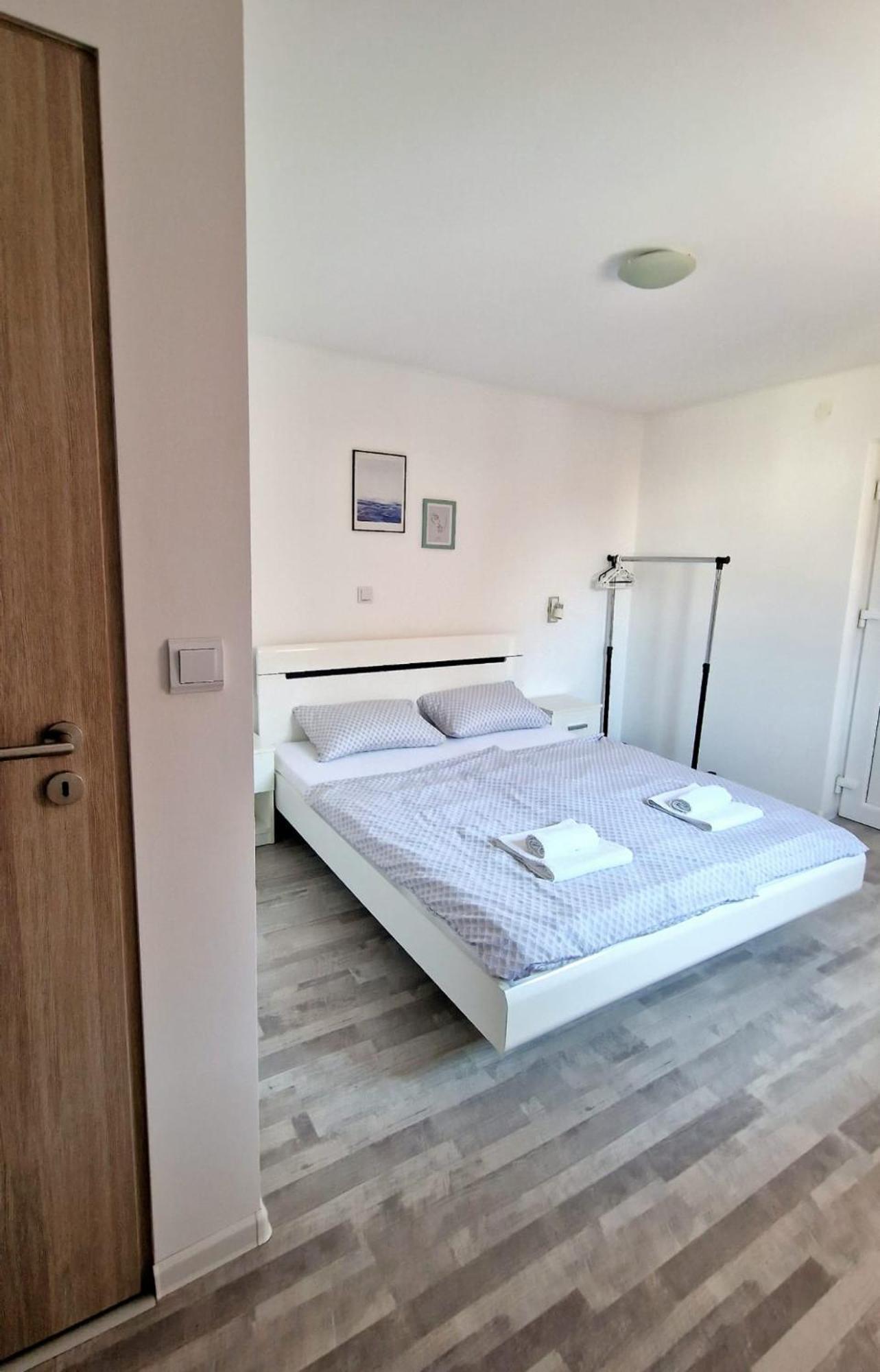 Cozy Room Peny Karlovac Eksteriør billede